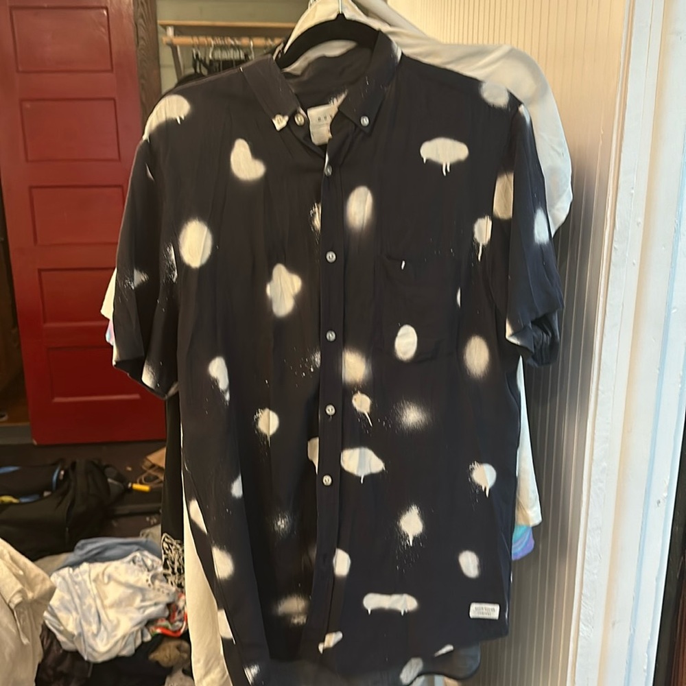 Duvin Design Spray Paint Button Down Shirt